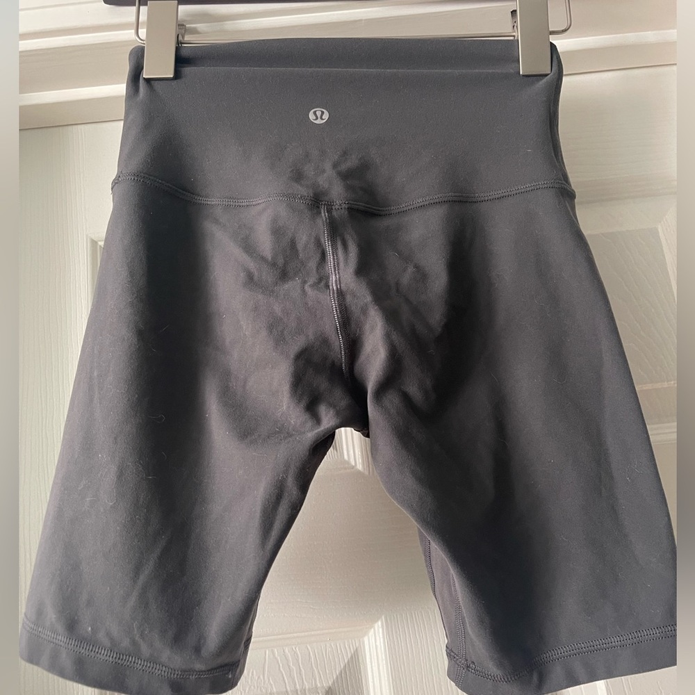 Lululemon Align 8” bike shorts, size 4